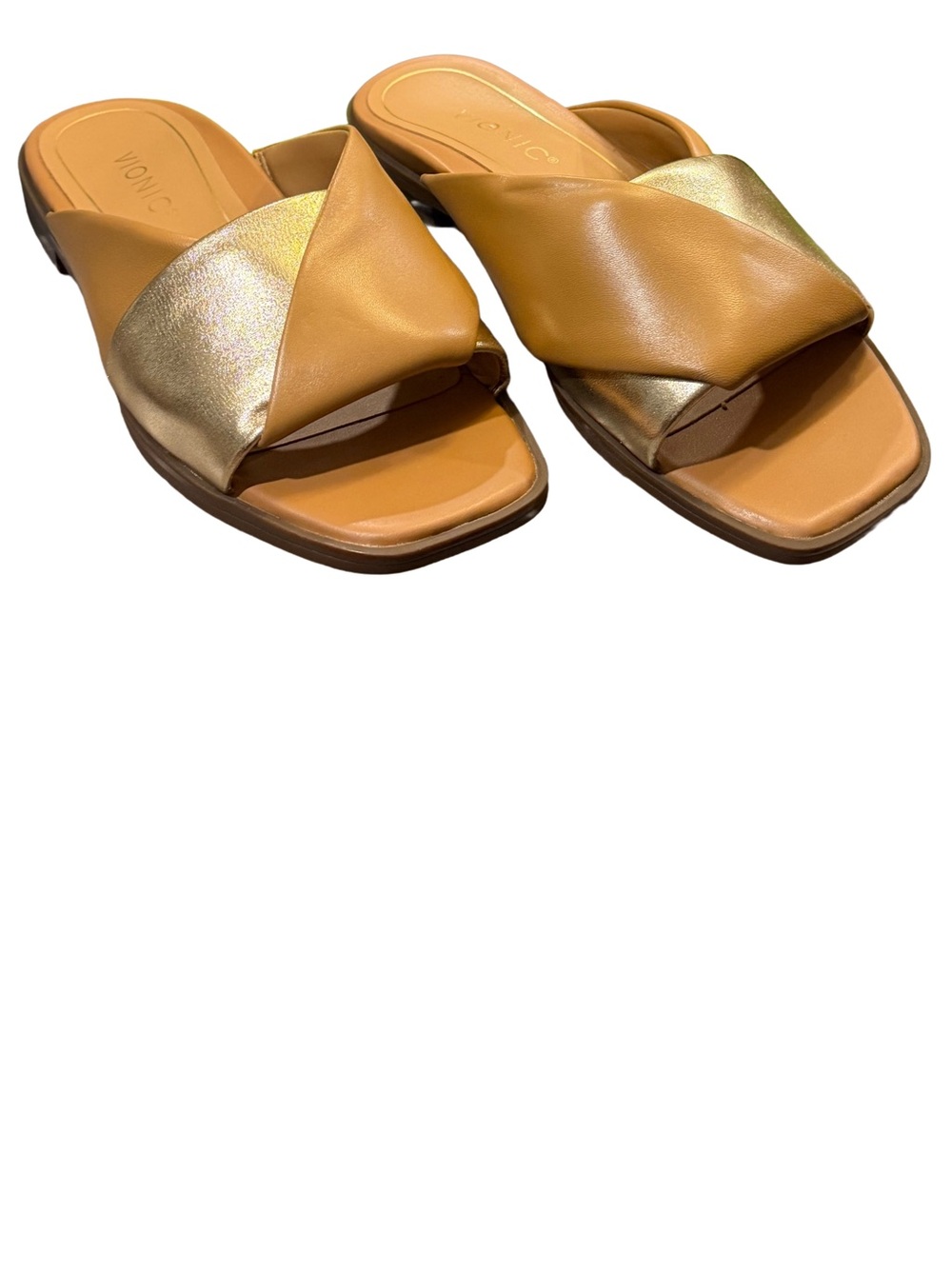 Vionic Women's Miramar Camel/Gold Sandal
Size 7, NWT - Picture 6 of 11